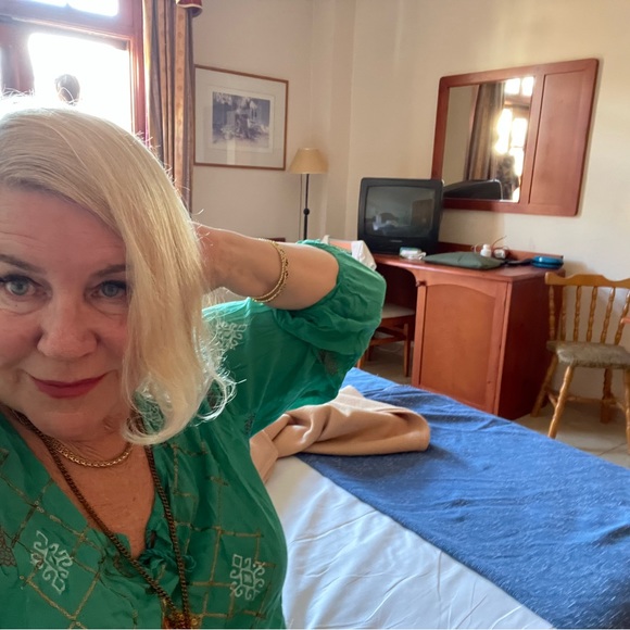 Meet your Posher, Kate - Picture 7 of 7